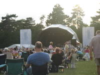 Highlight for album: Jools Holland Concert in Bedford Park summer 2006